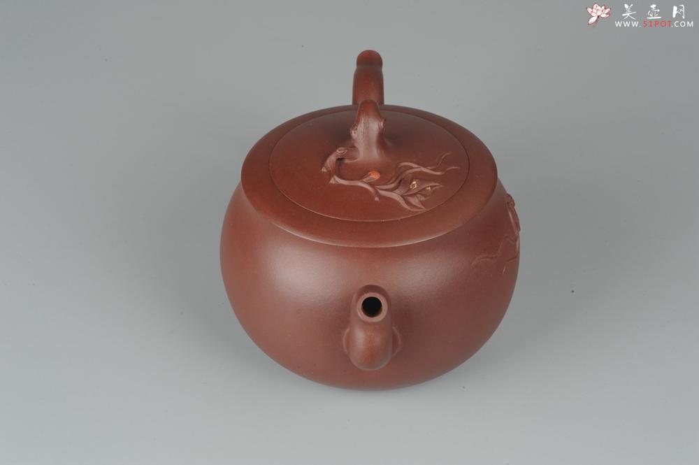 紫砂壶图片：精品花货 事事如意 贴花草莓技艺精湛 - 美壶网