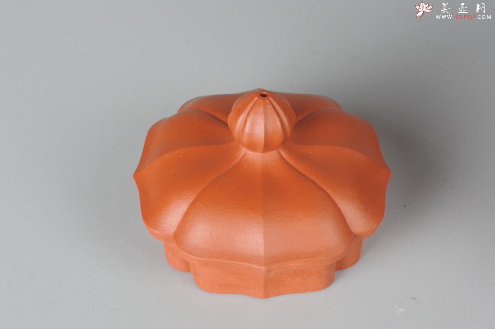 紫砂壶图片：优质小红泥莲花僧帽 线条干净利落 - 美壶网