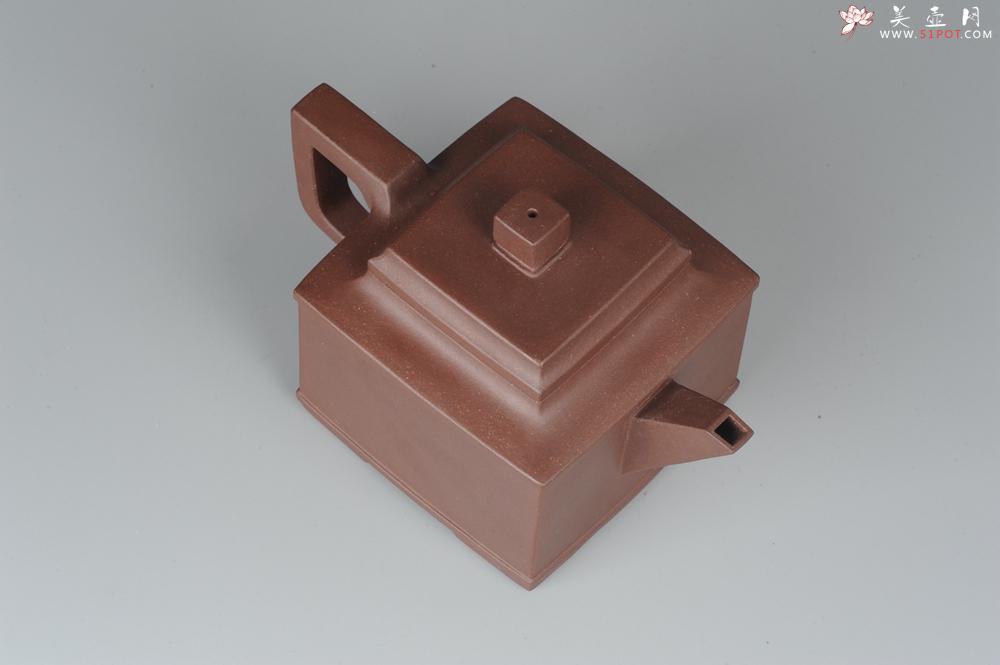 紫砂壶图片：全手工双线四方 端庄大气 - 美壶网