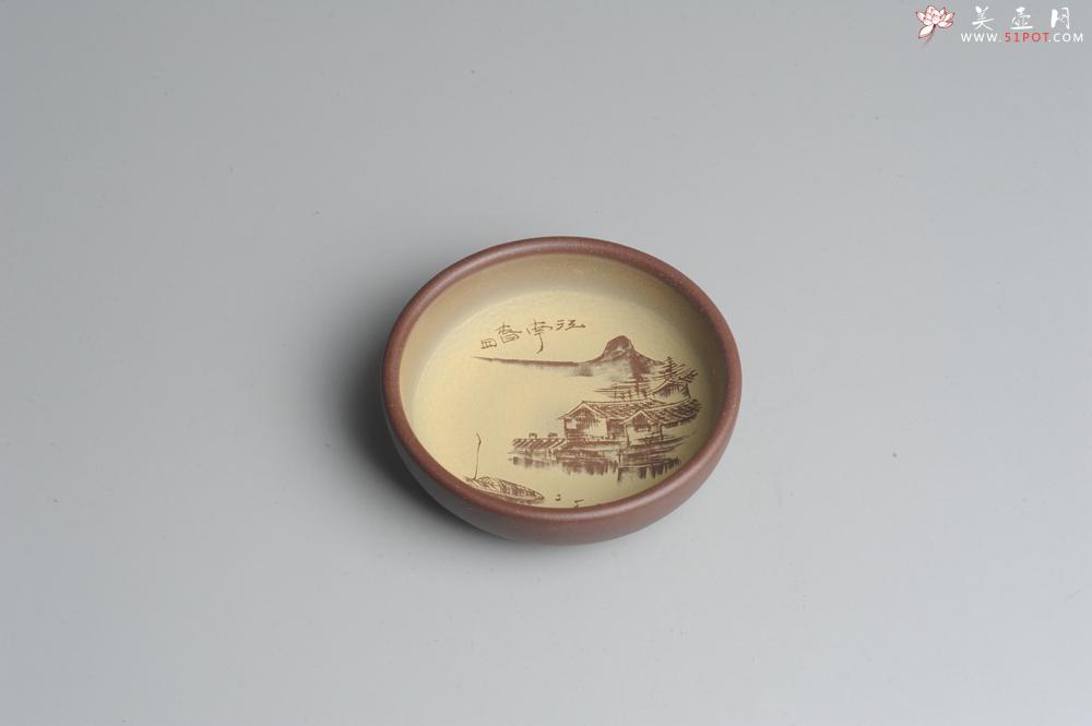 紫砂壶图片：美杯特惠 精品山水杯 醉江南 紫泥粉段泥 各不同^_^好玩 直径8.7cm - 美壶网