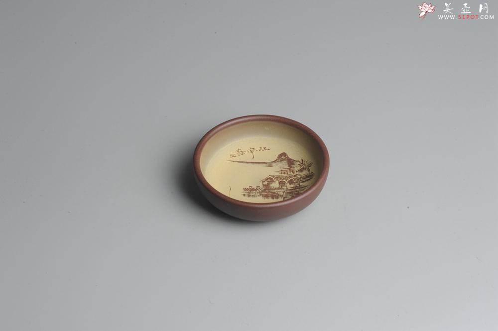 紫砂壶图片：美杯特惠 精品山水杯 醉江南 紫泥粉段泥 各不同^_^好玩 直径8.7cm - 美壶网