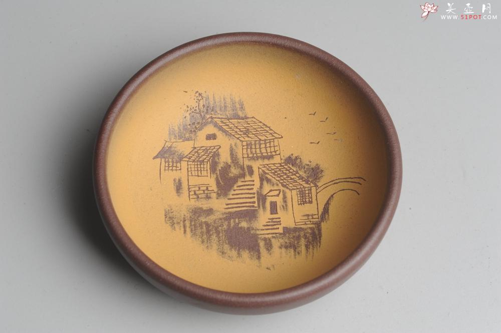 紫砂壶图片：美杯特惠 精品山水杯款式二 紫泥粉段泥 各不同^_^好玩 直径8.7cm - 美壶网