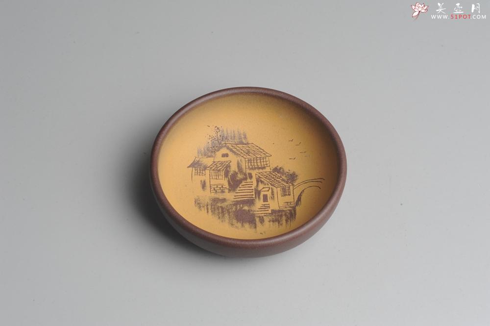 紫砂壶图片：美杯特惠 精品山水杯款式二 紫泥粉段泥 各不同^_^好玩 直径8.7cm - 美壶网