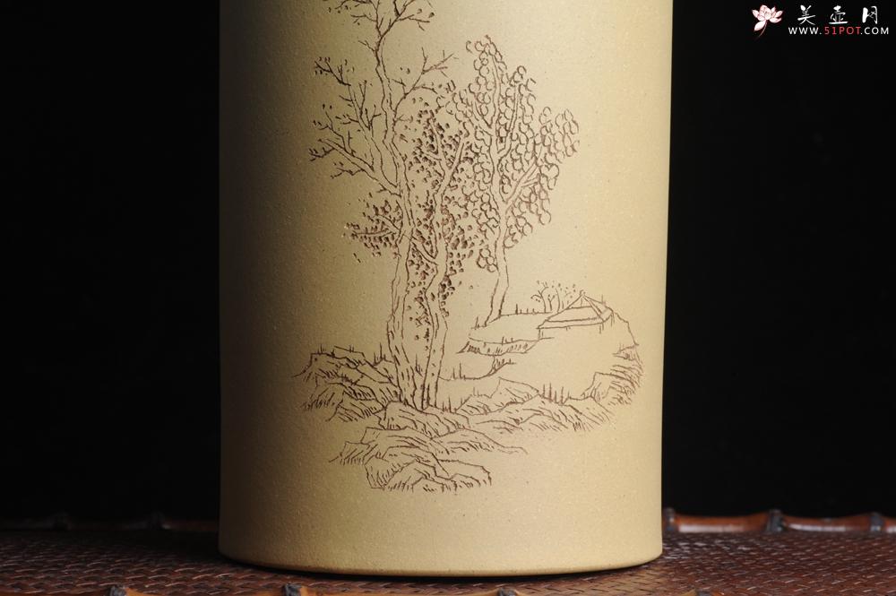 紫砂壶图片：美筒特惠 精品山水高帽笔筒三式 山高月小 水落石出 老师不打草稿直接空刻 一气呵成 - 美壶网