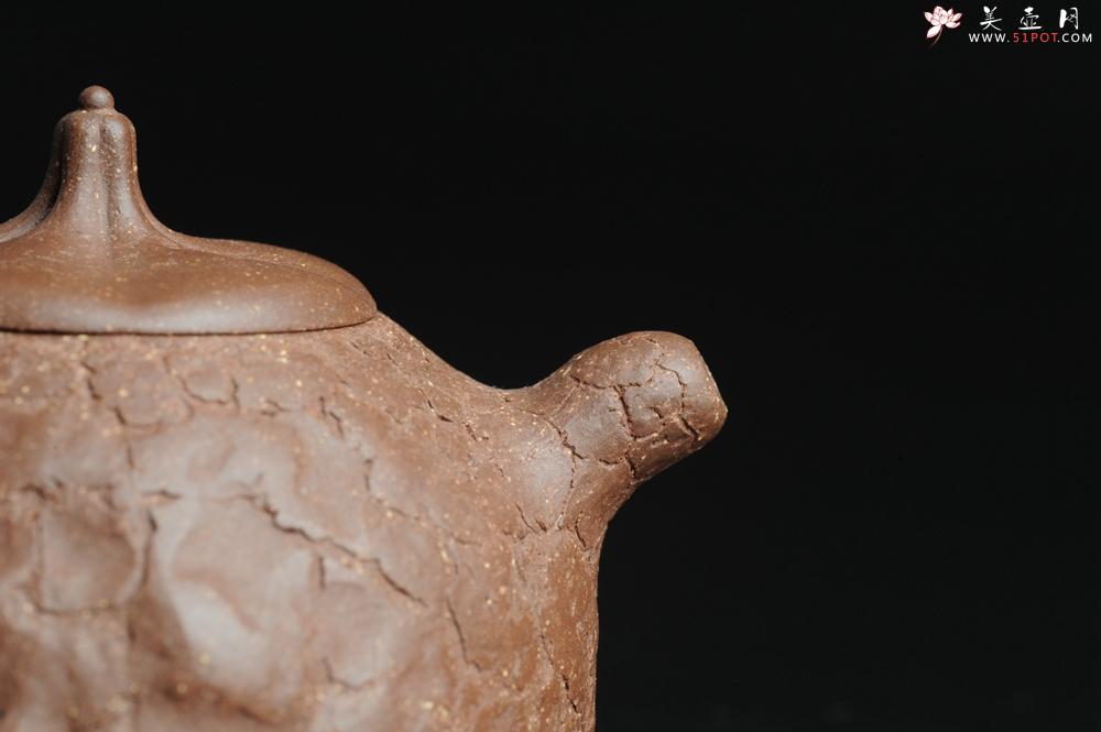 紫砂壶图片：全手工一手壶 瓜蒂龚春壶 小巧可爱 - 美壶网