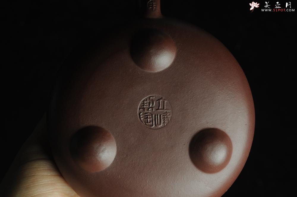 紫砂壶图片:美壶特惠 经典平盖小石瓢 满瓢(景舟石瓢)装饰竹子 泥料超好高档包装 做工灰常精致 - 美壶网