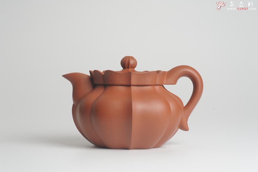 紫砂壶图片：优质清水泥精品莲花僧帽 难度大 线条干净利落 - 美壶网