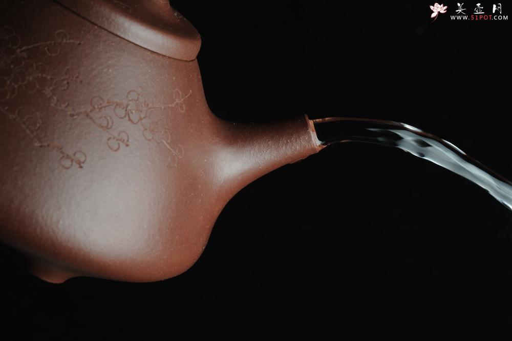 紫砂壶图片：优质紫泥 全手工摹古子冶石瓢 骨肉匀挺 清茗堂助工文气装饰通转梅花 暗香袭来 - 美壶网