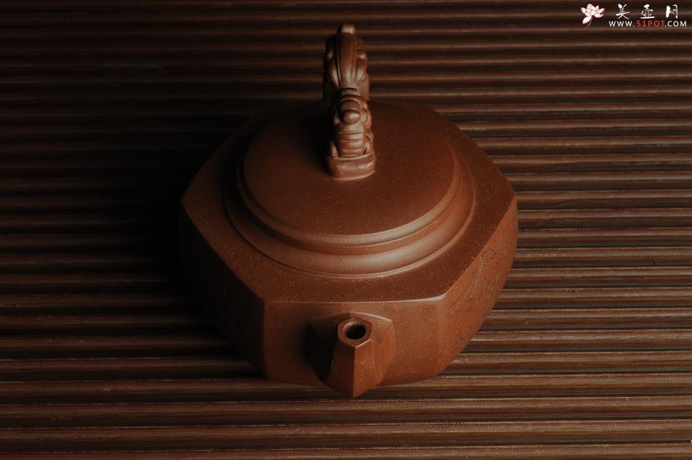紫砂壶图片：美壶特惠 六方龙樽 刻绘山水 浑厚大气 - 美壶网