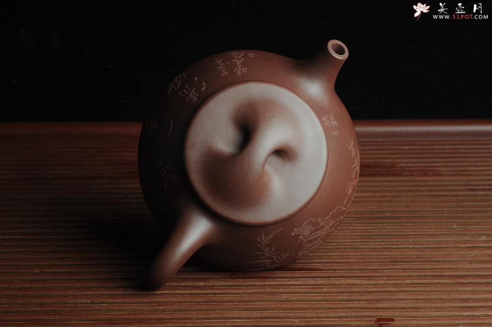 紫砂壶图片：贺岁新品 优质紫茄泥全手工高士煮茶图 闲饮一壶清风 文气满瓢 - 美壶网