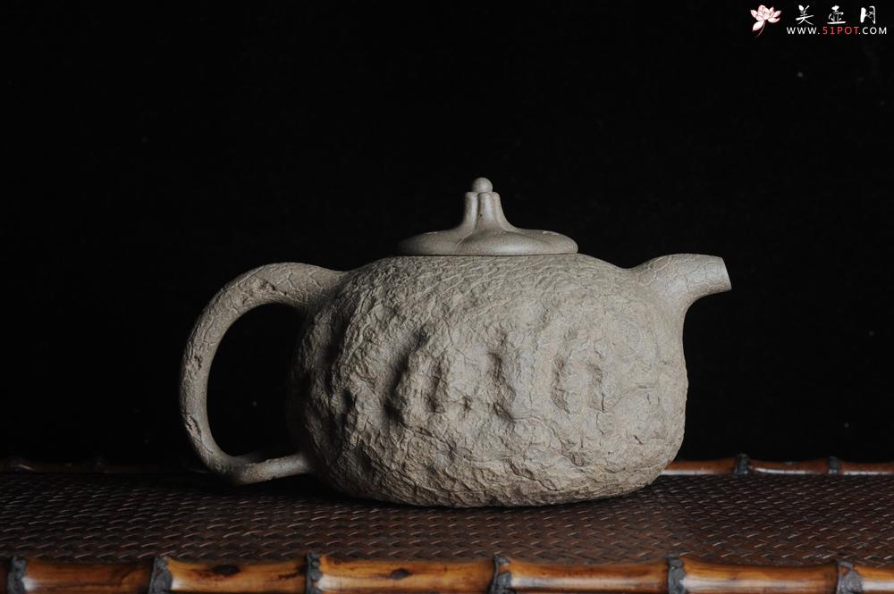 紫砂壶图片：美壶特惠 精品老青段全手工供春 龚春 异形盖 难度大 肌理丰富 - 美壶网
