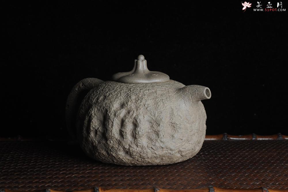 紫砂壶图片：美壶特惠 精品老青段全手工供春 龚春 异形盖 难度大 肌理丰富 - 美壶网