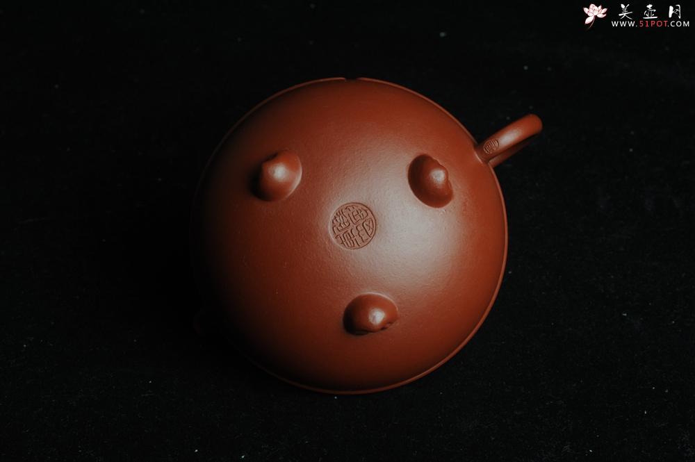 紫砂壶图片：美壶特惠 优质大红袍朱泥 做工精致三足束带一生所爱壶 茶人醉爱 - 美壶网