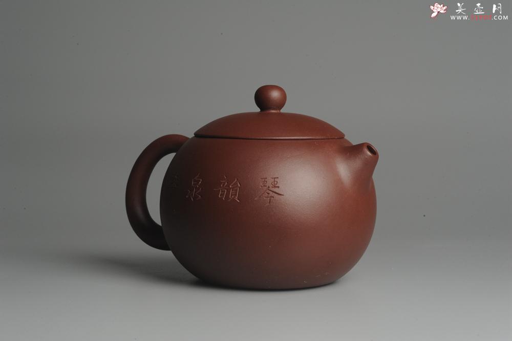 紫砂壶图片:美壶福利特惠 精工西施 抚琴图 琴韵泉声 饱满圆润 - 美壶网