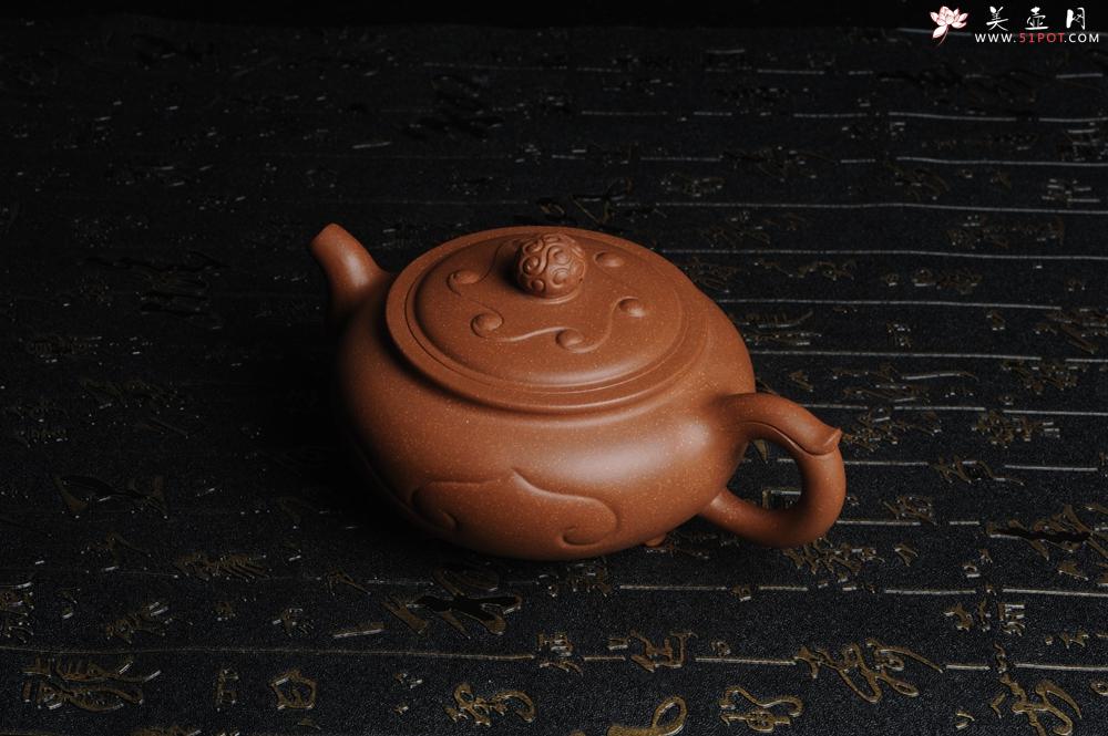紫砂壶图片:美壶特惠 原创三足如意壶 嵌盖难度大 油润降坡泥 做工超精致 - 美壶网