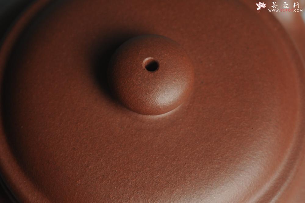 紫砂壶图片：油润底曹青 一捺底精品全手工大亨仿古 深得老味 请君细品 - 美壶网