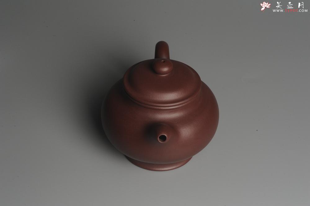 紫砂壶图片：实力派杨欣橙老师全手工紫茄泥大亨掇只 深得其味 泥料灰常油润 - 美壶网