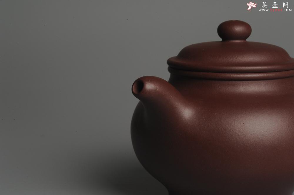 紫砂壶图片：实力派杨欣橙老师全手工紫茄泥大亨掇只 深得其味 泥料灰常油润 - 美壶网