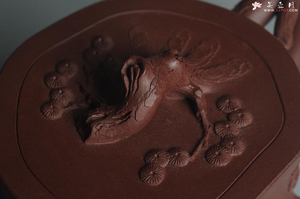 紫砂壶图片:实力派全手工木棉松桩 气质非凡 肌理自然生动 难度大 - 美壶网