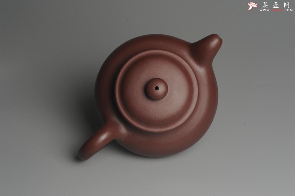 紫砂壶图片：实力派杨欣橙老师全手工紫茄泥大亨掇只 深得其味 泥料灰常油润 - 美壶网