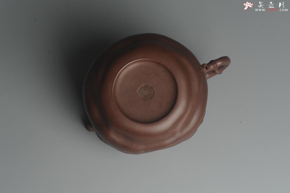 紫砂壶图片：潘丹初全手新作 道法自然 妙趣横生 原创溪竹 - 美壶网