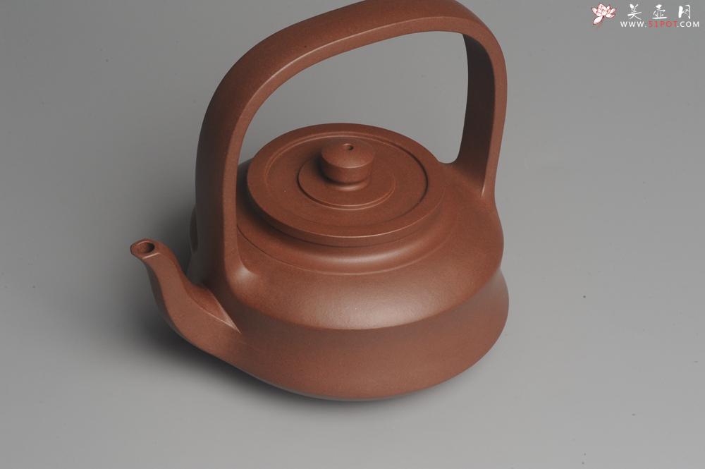 紫砂壶图片：进步明显 扛鼎之作 全美品 难度大刹凹单片折肩拍打成型全手工提壁壶 且玩且珍惜 - 美壶网