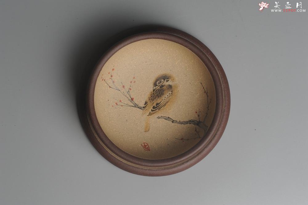 紫砂壶图片：款式一 美杯美垫特惠 精致彩绘泥绘花鸟品茗杯主人杯 杯垫一套 灰常漂亮 - 美壶网