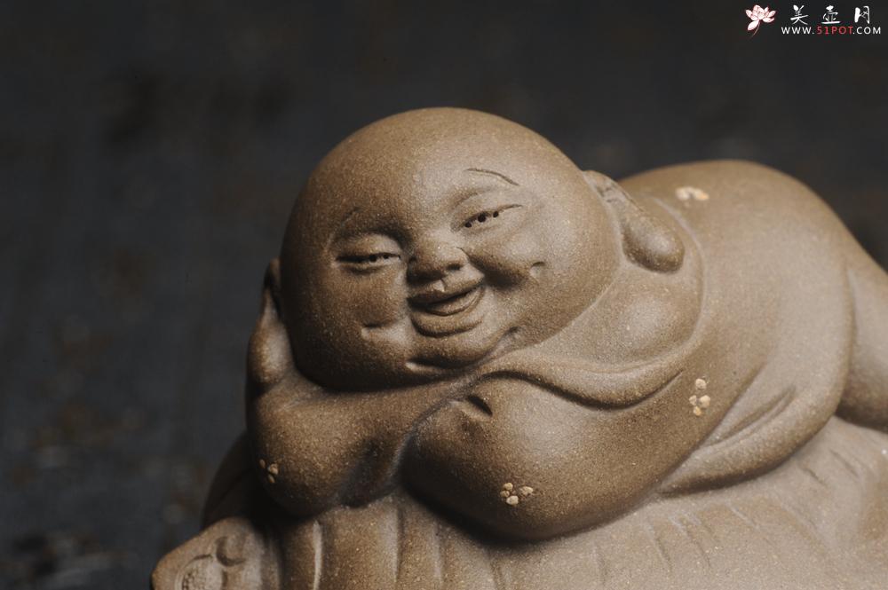 紫砂壶图片:美宠特惠 精工老青段如意人生茶宠摆件 神态细腻 长9cm宽7cm高7cm - 美壶网