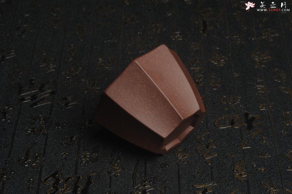 紫砂壶图片：美杯特惠 超精工厚实紫玉金砂八方杯 - 美壶网