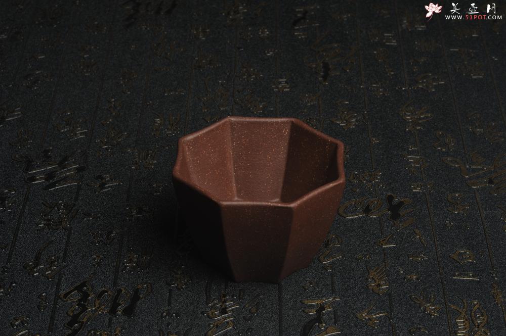 紫砂壶图片：美杯特惠 超精工厚实紫玉金砂八方杯 - 美壶网