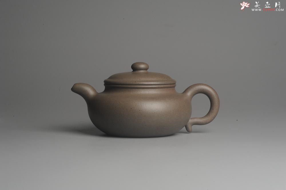 紫砂壶图片：邵大亨传人邵春良实力代表作 气韵十足 全手老青段大亨仿古 矿物质丰富 - 美壶网