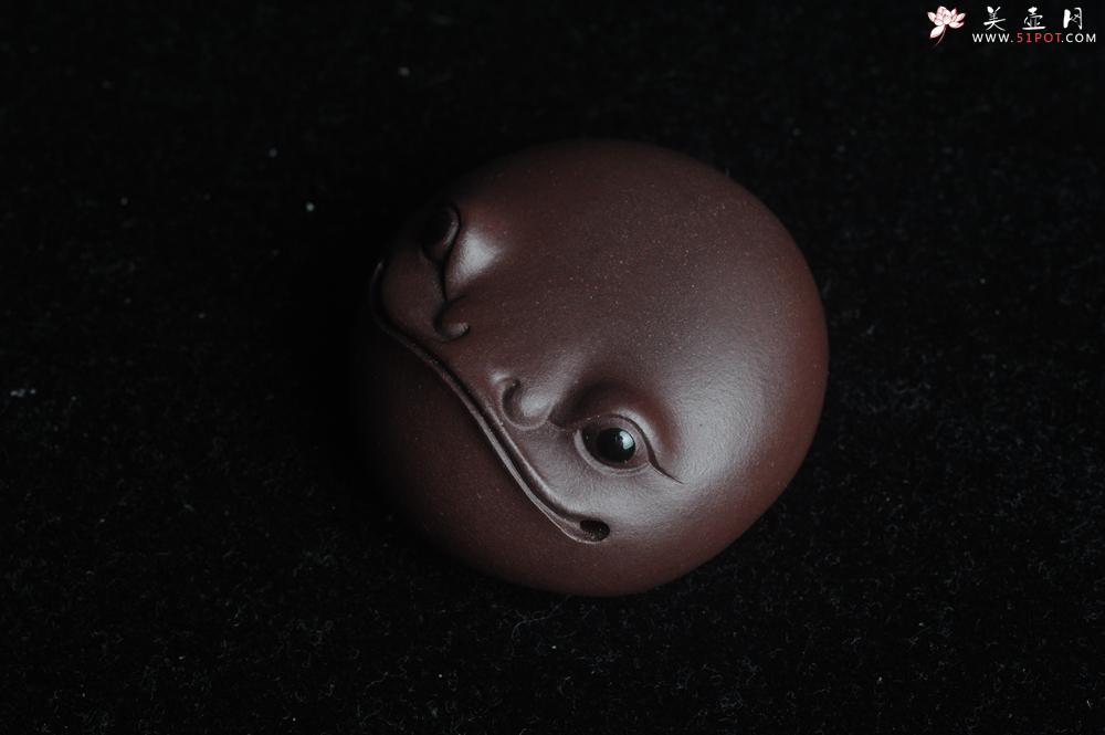 紫砂壶图片：美宠特惠 超可爱的精工萌蛤蟆 直径4.5cm - 美壶网