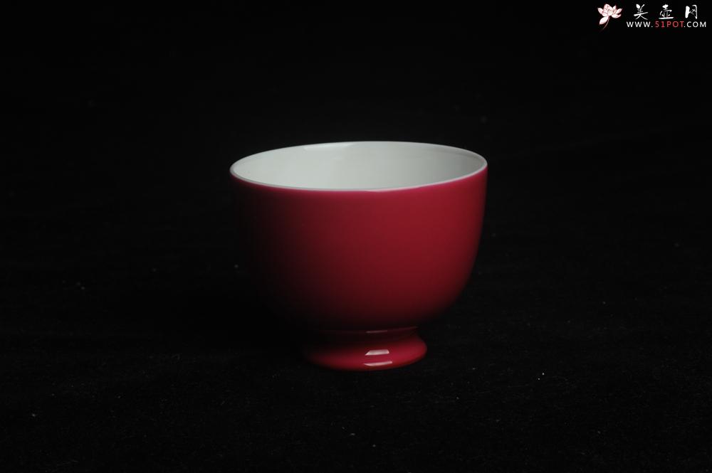 紫砂壶图片：精致胭脂红主人杯 茶人醉爱 适合女士 - 美壶网