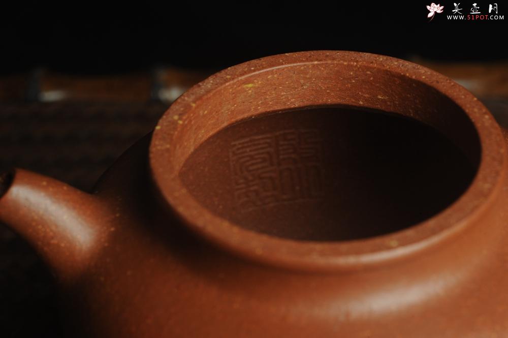 紫砂壶图片：美壶特惠 潜力股殷老师全手工特好降坡泥秋水壶 茶人醉爱 - 美壶网