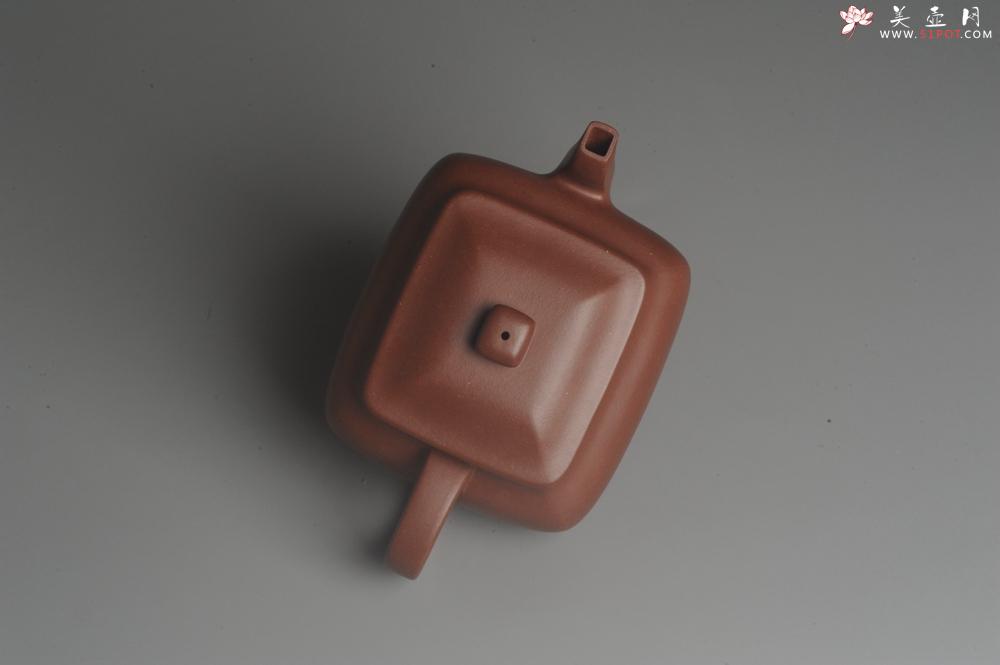 紫砂壶图片：实力派张海艳全手工原创特好底曹青四方纳福壶 线面挺括 大气 做工特好 - 美壶网