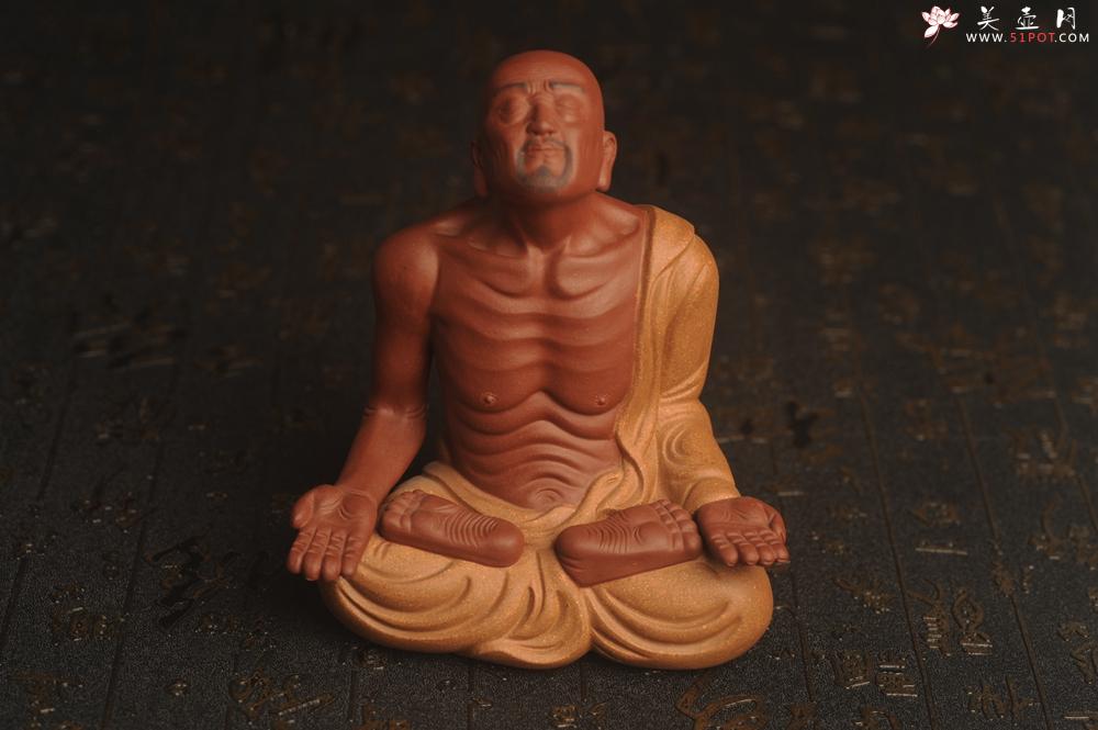 紫砂壶图片：迎中秋特惠紫砂雕塑 精工好料沐心罗汉 高14cm - 美壶网