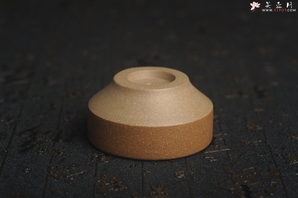 紫砂壶图片：美杯国庆特惠 精品好泥好工好刻雅致特厚实和为贵主人杯 茶人醉爱 - 美壶网