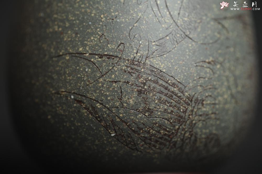 紫砂壶图片：美杯国庆特惠 精品好泥好工好刻雅致特厚实鱼跃主人杯 茶人醉爱 - 美壶网