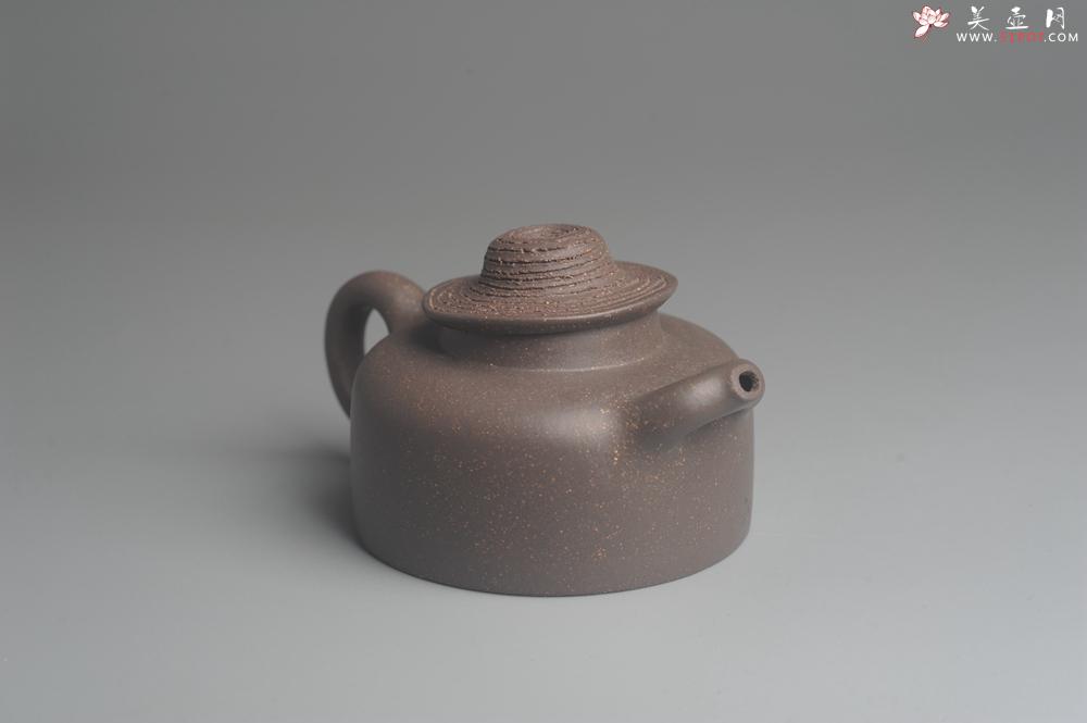 紫砂壶图片：美壶特惠 优质青灰段泥精致牧牛壶 茶人醉爱 - 美壶网