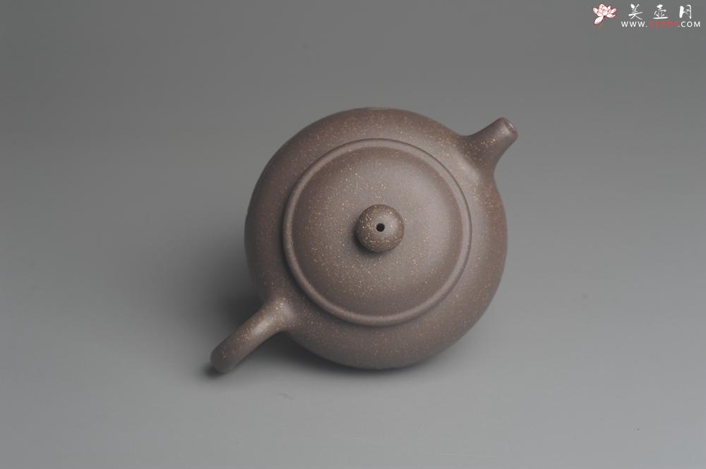 紫砂壶图片：美壶特惠 优质青灰段泥精致行云流水套组 一壶（180cc）二杯一醒茶罐（280cc） - 美壶网