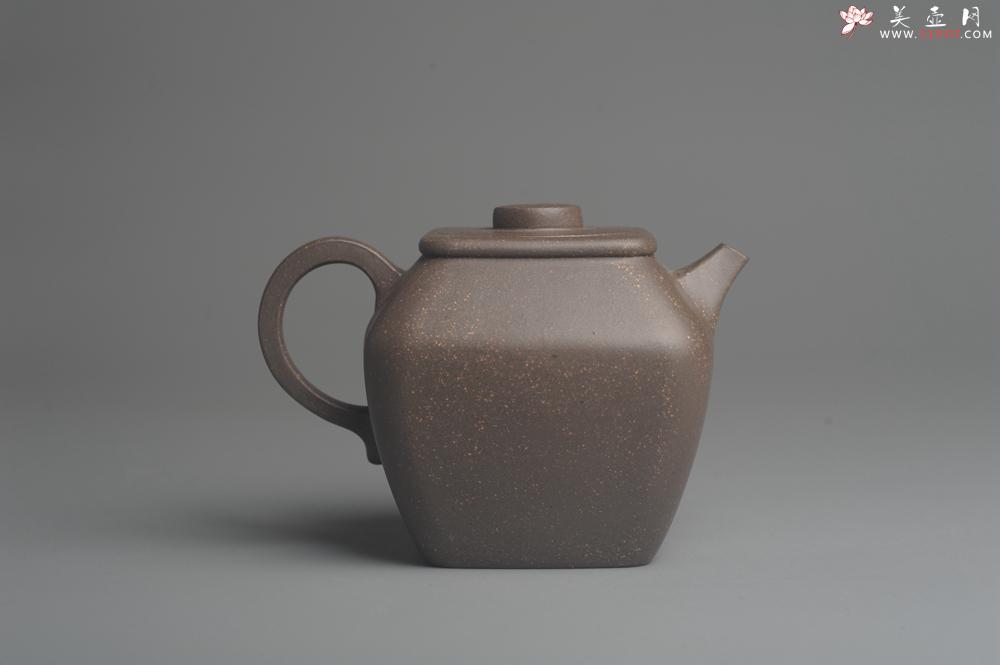 紫砂壶图片：美壶特惠 优质青灰段泥精致混方巨轮壶 茶人醉爱 - 美壶网