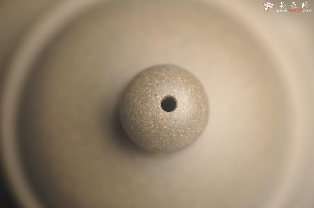 紫砂壶图片：美壶特惠 精致青段寿珍掇球茶壶 性价比高 茶人醉爱 - 美壶网