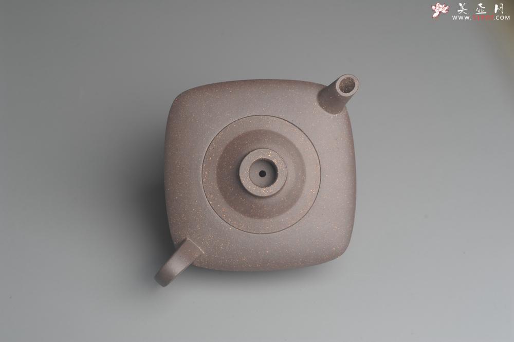 紫砂壶图片：美壶特惠 精致青灰段泥四方无名壶 茶人醉爱 - 美壶网