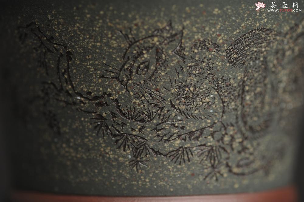 紫砂壶图片：美杯国庆特惠 精品好泥好工好刻雅致特厚实松鼠主人杯二式 - 美壶网