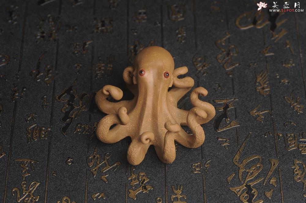 紫砂壶图片：美宠特惠 精致大号八爪鱼紫砂茶宠 直径8.5cm高5cm左右 寓意八方来财 - 美壶网