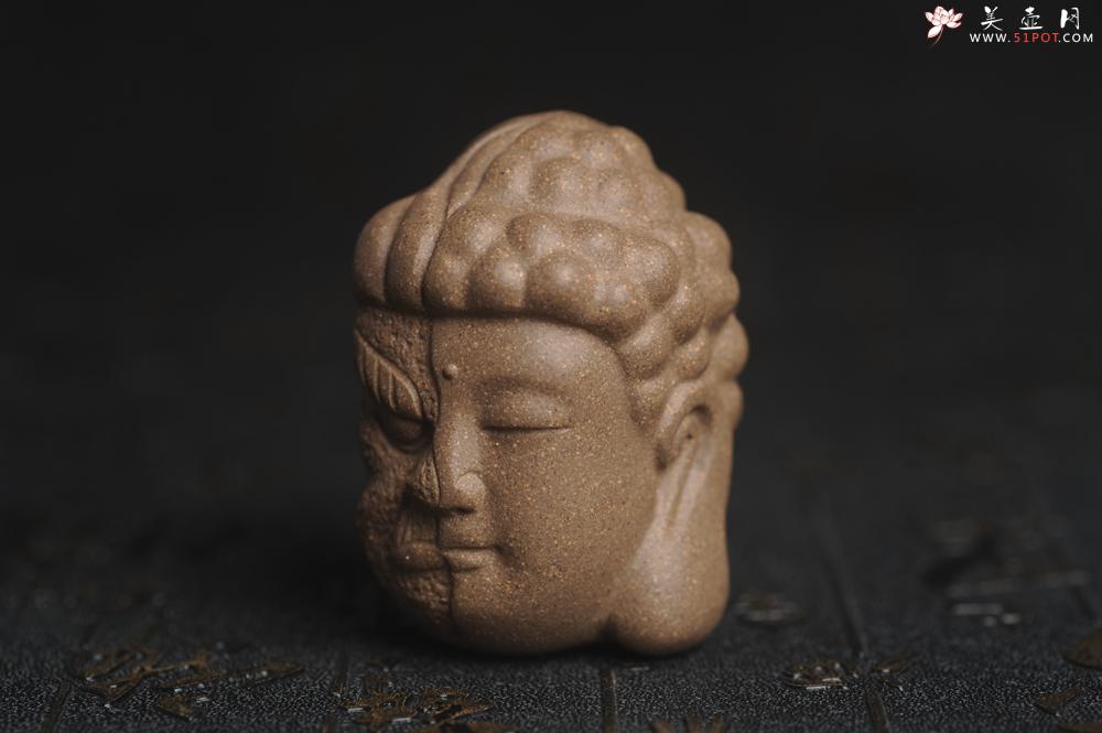 紫砂壶图片：美宠特惠 回馈壶友 精致青段泥是佛是魔 一念之间 手把件茶宠高5.8cm宽4.5cm左右 - 美壶网