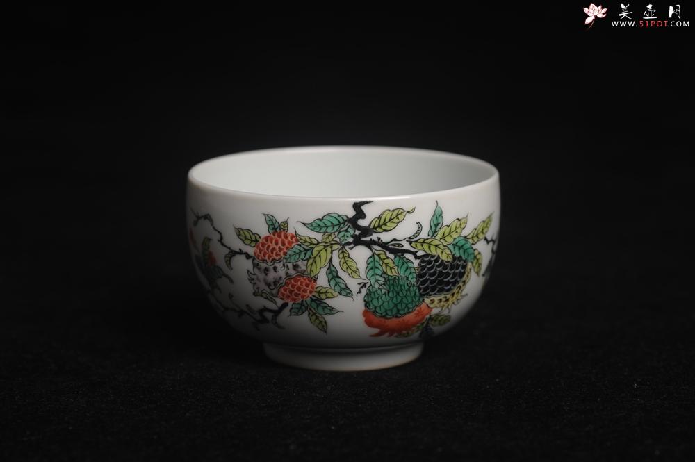 紫砂壶图片：玄辰器 精品古彩 石榴多子多福 笑口常开 主人杯压手杯 景德镇茶杯 茶人醉爱 - 美壶网