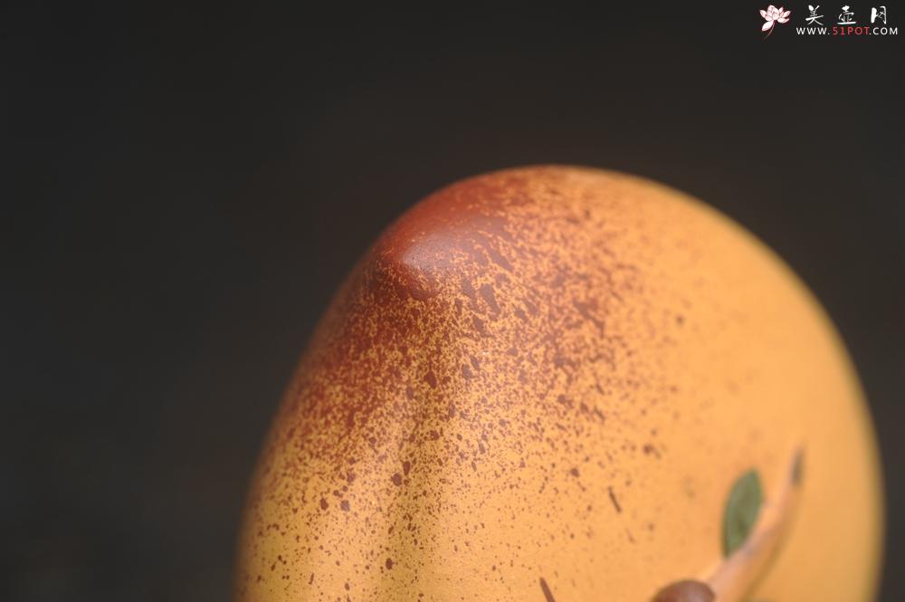 紫砂壶图片：美宠特惠 精致手工大号蟠桃 仙桃茶宠  宽7.5cm 高8.5cm左右 - 美壶网