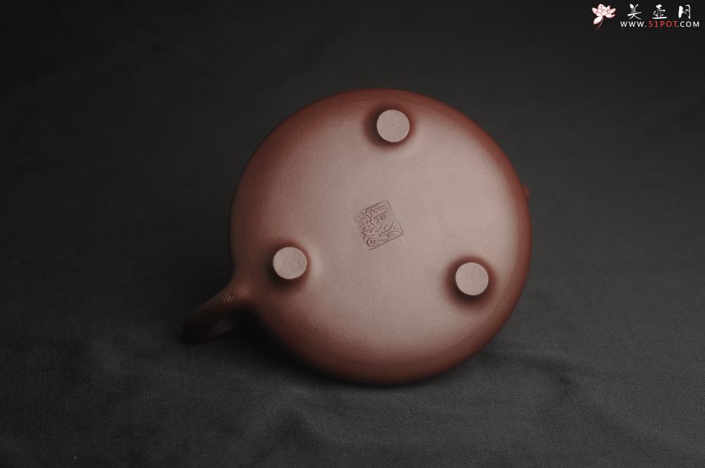 紫砂壶图片：美壶年底特惠 精品老紫泥子冶石瓢 装饰云游图 特文气 做工不输2000元同类作品 - 美壶网