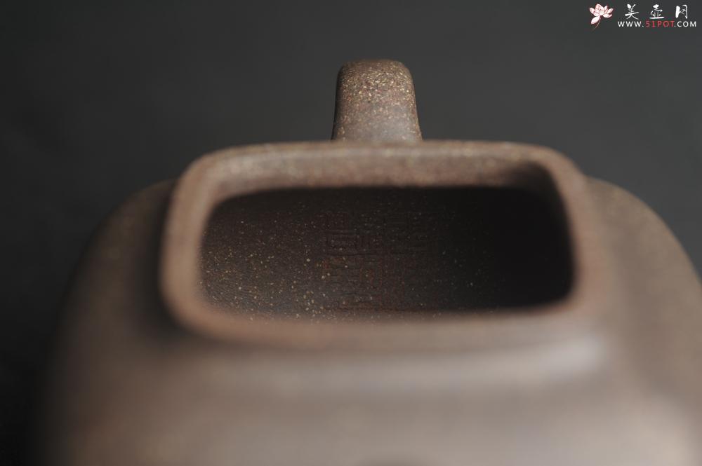 紫砂壶图片：实力派张海艳全手工特好老青灰段泥传炉壶 线面挺括 大气 做工特好 - 美壶网